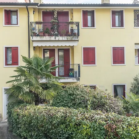 Il Colle Del Sole Apartment Creazzo